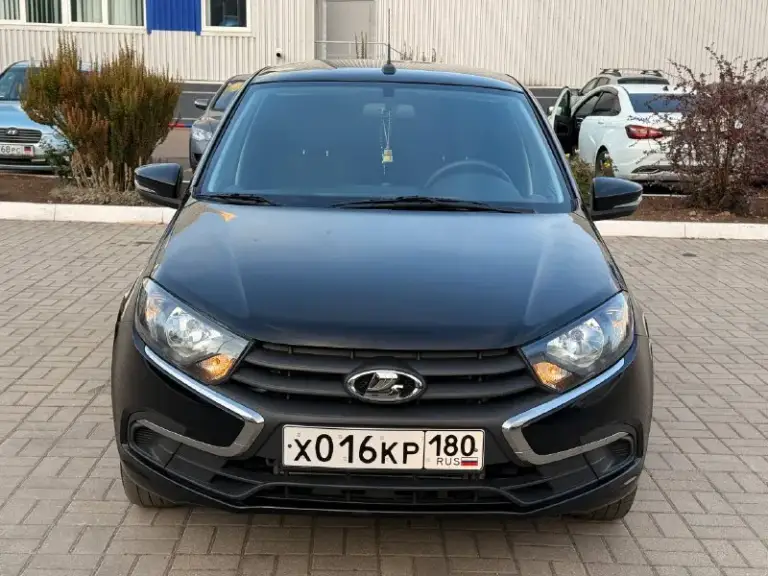 Продам lada granta 2024 года.
21.000 Тысяч пробега родного,
Абсолютно в родном окрасе без ржавчин без сколов, в дтп не участвовал собственник, по комплектации кондиционер подогрев сидений 2 стеклоподъемника подогрев заднего стекла, подогрев сидений подушка безопасности по техники все работает
Автомобиль в новом состоянии
Вложений не требует. По ходовой часть все в идеале.
В подарок отдам евро коврики их новые. Много описывать нету смысла
Надо приезжать смотреть
Все вопросы по телефону +79496993249 олег
Цена 820.000₽ донецк торг срочно - фотография - 1