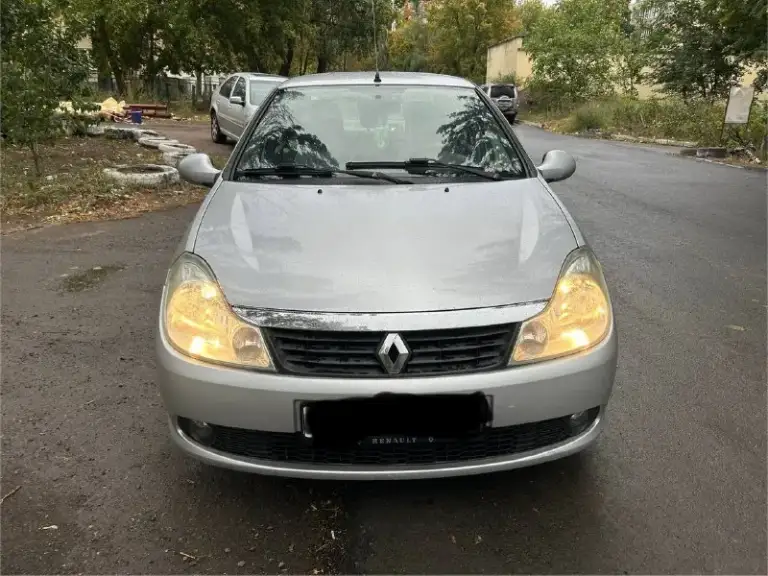 🚘 Марка / модель: renault symbol
📅 Год выпуска: 2010
⛽ Двигатель (тип, объем): газ/бензин 1.4
🔧 Тип кпп: механика 5 ст.
👨‍⚖ Владельцев в птс: 1
📮 Город: макеевка
💶 Цена:425 тысяч рублей
📝 Описание: двигатель масло не ест. Не троит, не дымит. Кпп переключает мягко без хрустов, не выбивает. Покупал у единственного собственника с салона. По кузову не гнилая не ржавая, есть пара царапин и мелких вмятин. Пробег 306 тысяч км. Оригинальный, не скрученный. Комплектация: 2 передних электростеклоподъемника, гур, кондиционер, туманки, мультируль, подогрев заднего стекла, сигнализация, 2 ключа.
Газ зарегистрирован, вписан в птс. 2тысячи назад заменили колодки перед/зад, сайлентблоки задней балки, ступичный подшипник, радиатор печки.
☎ Контактный телефон: +7 949 512 5521
📲 Tg: @bmbardirocrokodilo
📞 Звоните: +7(949)5125521 - фотография - 2