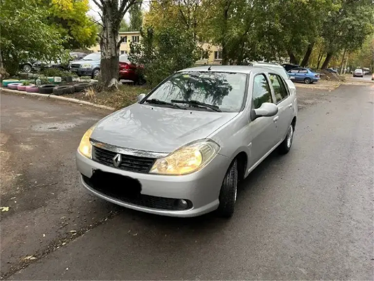 🚘 Марка / модель: renault symbol
📅 Год выпуска: 2010
⛽ Двигатель (тип, объем): газ/бензин 1.4
🔧 Тип кпп: механика 5 ст.
👨‍⚖ Владельцев в птс: 1
📮 Город: макеевка
💶 Цена:425 тысяч рублей
📝 Описание: двигатель масло не ест. Не троит, не дымит. Кпп переключает мягко без хрустов, не выбивает. Покупал у единственного собственника с салона. По кузову не гнилая не ржавая, есть пара царапин и мелких вмятин. Пробег 306 тысяч км. Оригинальный, не скрученный. Комплектация: 2 передних электростеклоподъемника, гур, кондиционер, туманки, мультируль, подогрев заднего стекла, сигнализация, 2 ключа.
Газ зарегистрирован, вписан в птс. 2тысячи назад заменили колодки перед/зад, сайлентблоки задней балки, ступичный подшипник, радиатор печки.
☎ Контактный телефон: +7 949 512 5521
📲 Tg: @bmbardirocrokodilo
📞 Звоните: +7(949)5125521 - фотография - 3