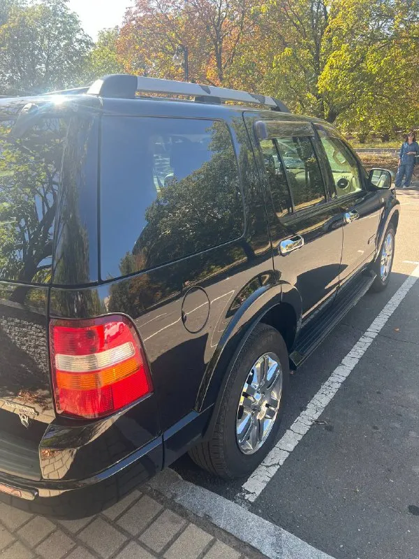 Ford explorer
2006 Год выпуска
4.6 Мотор бензин, акпп
Самая полная комплектация
Японская сборка!
Родной пробег 257.000 км
Владею с 2012 года
Автомобиль в идеальном техническом состоянии и родном окрасе, не требует никаких вложений, все болячки устранены
1.500.000 Рублей торг
+79493713554 - фотография - 4