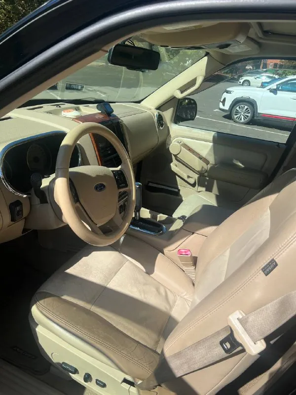 Ford explorer
2006 Год выпуска
4.6 Мотор бензин, акпп
Самая полная комплектация
Японская сборка!
Родной пробег 257.000 км
Владею с 2012 года
Автомобиль в идеальном техническом состоянии и родном окрасе, не требует никаких вложений, все болячки устранены
1.500.000 Рублей торг
+79493713554 - фотография - 6