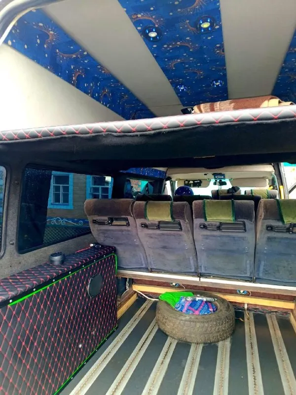 🚗 Продается ford transit 2012 года 🚗
Год выпуска:2012 
1 Владелец.
Категория:в 
Мощность двигателя:125 л. С.  
Объем двигателя:2.2 л 
6-Ступенчатая механическая 
Надежный и вместительный ford transit в отличном техническом состоянии.
- Вместительный салон (8+1 мест)
- Категория в
- После капитального ремонта ( есть дополнительные фото двигателя)новая турбина, новый стартер, новый компрессор кондиционера. Два кондиционера заводских, вебасто, люк, круиз контроль, машина полностью исправна.
Цена:1.8 млн руб
Контакты:+79595678705📞 whatsapp +79591466186☎️телеграмм
📞 Звоните: +7(959)5678705 - фотография - 5