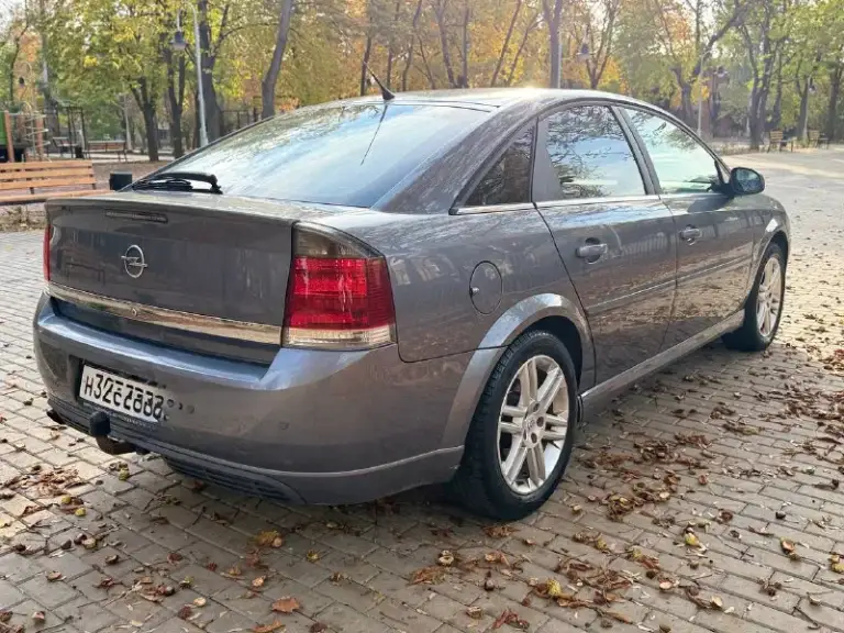 Opel vetra gts 1.8 z18xe
Самый надежный мотор без фаза регулятора и без теплообменника!
Автомобиль пригнан из германии в 2020г
Пробег в днр 12т км
Все время стоял
Нет намека на ржавчину
Родной окрас
Все остекление заводское даже лобовое
Климат двух зонный рабочий
Кожаный салон gts
Круиз контроль
Полный электропакет
Мульти руль
Монитор с блютуз
Камера заднего вида
В таком состоянии таких машин не осталось
Новый грм помпа и ролики
Автомобиль в отличном состоянии
Новая резина на заводских дисках gts
580.000Руб
+79494143810 - фотография - 7
