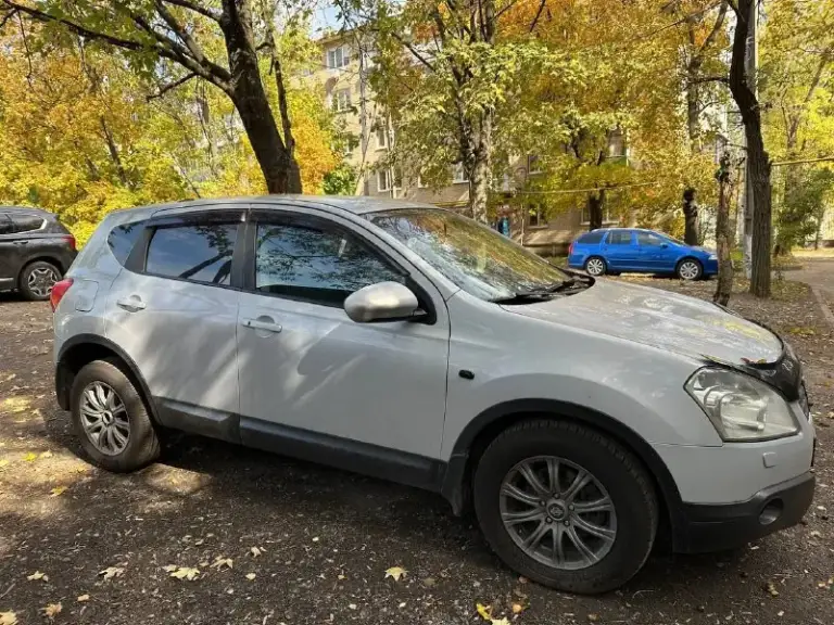 Продам nissan кашкай
Авто в хорошем состоянии
Год выпуска 2007
Пробег: 230 тыс. Км
Акпп, бесключевой доступ, подогрев передних сидений, круиз контроль, датчик дождя, датчик света, двух зонный климат контроль, кожаный салон, подключаемый полный привод.
Двигатель после капитального ремонта прошел 10 тыс км. Стоимость составила 250 к.
Салон чистый ухоженный
Документы в полном порядке
Имеется трещина на лобовом стекле незначительная (стекло имеется в гараже, не было заменено в виду отсутствия времени)
Новая летняя и зимняя резина проездили один сезон
Новый аккумулятор
Новый глушитель
Недавно были заменены свечи, катушки
Стоимость 920 торг уместен
Возможность обмена на автомобиль с акпп с доплатой
Осмотр донецк
+7949 034 64 41, +7949 846 58 93 - фотография - 5