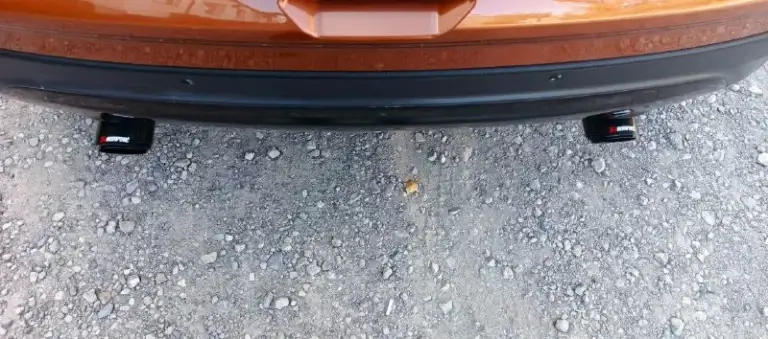 Ford куга 2, 2014 года выпуска, , полный привод, объем 1.6.в данной автомашине поменял следующее: помпа (водяной насос), термостат, датчик температуры, антифриз, залито масло в двигатель 5w-30 liqwi moly молиген, заменено масло в коробке, поменяны передние амортизаторы с пыльниками, передние чашки, передние тяги стабилизатора (яйца), передние шаровые, передние наконечники, подушка двигателя, расширительный бачок, задние тяги стабилизатора (яйца), поменяны в круг тормозные диски с колодками, заменен масляный, воздушный и салонный фильтр, обслужен кондиционер, установлены дорогие led лампы в противотуманных фарах и в фаре дополнительного освещения, поменяны ксенон лампы в ближнем свете, заменены боковые повторители на зеркале на диодную оптику, установлено новое литье на 17, установлен хороший видео регистратор и т. Д. Машина делалась для себя.
В машине имеется: подогрев передних сидений, черный комбинированный салон, центральный замок, без ключевой доступ, установ
📞 Звоните: +7(949)8226352 - фотография - 4