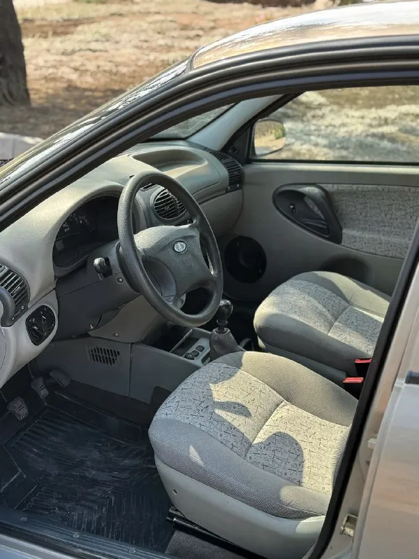 Продам lada kalina — один владелец с автосалона, пробег родной 49 808 км, 1.6 бензин, 2006 год, механика, ещё на укр. Номерах (полное переоформление). Кузов без коррозии, родная краска (три элемента косметически подкрашены), двигатель 1.6 8v – простой и бодрый. Оснащение: четыре стеклоподъёмника, usb-магнитола, центральный замок, два ключа. Мариуполь, могу доставить в другой город. 400 тыс. Рублей. Для вопросов: +79499567088 - фотография - 7