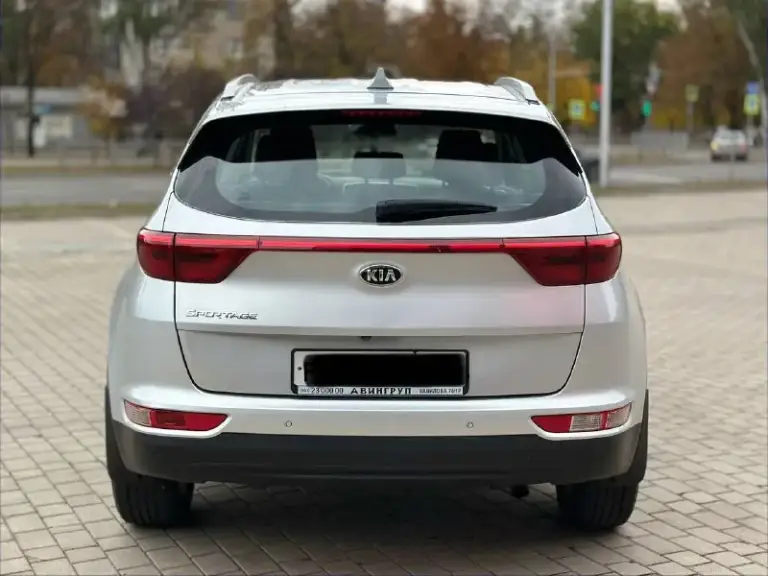 Kia sportage официал
2.0 Бензин 2016г
Автомат классический
4Wd подключаемый полный привод,
Автомобиль с родным пробегом 97т км!!!!
С одним хозяином с салона!!!!
Все есть для комфортного вождения!
Подогрев сидений,
Климат-контроль,
Круиз-контроль,
Мульти руль,
Подогрев руля,
Авто скалываемые зеркала,
Камера заднего вида,
Партроник,
Монитор андроид,
Авто свет,
Датчик дождя,
И многое другое….
С документами полный порядок!!!!!
Еще раз повторю таких авто очень мало!!!
Один собственник ❗️
Пробег 97т км‼️
Автомобиль южный❗️
Цена 1.775₽
Все вопросы по тел: +79494681579
📞 Звоните: +7(949)4681579 - фотография - 5