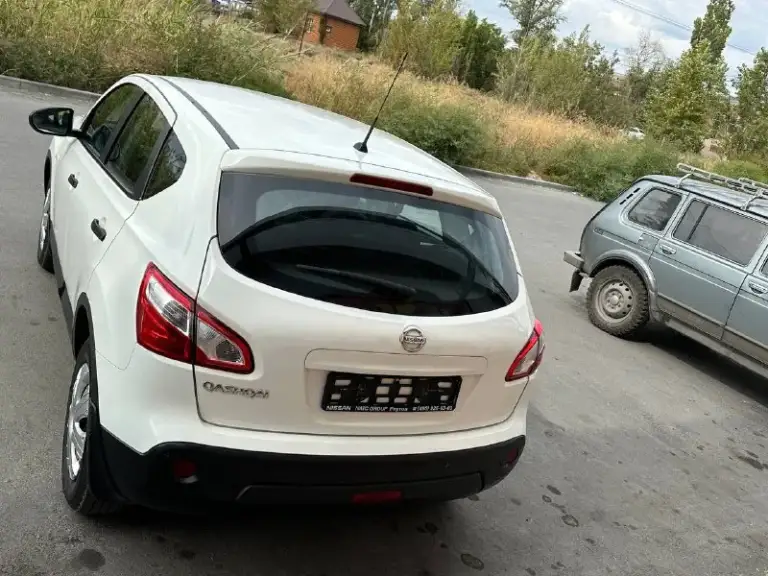 Nissan qashqai 2013 г. В идеальном состоянии бензин 2 л мотор 140 000 пробег зелёная автотека без дтп два собственника полностью обслужен расходники вовремя заменены датчики дождя датчик света каждая кнопочка в рабочем состоянии парк электроники 360 по кругу любой вид переоформления осмотр донецк калининский район звонит заранее так как работаю не всегда есть возможность показать номер для связи +7 909 430
33 27 Whatsapp и telegram номер феникс +7 (949)557-24-06 цена автомобиля 920 тыщ рублей
📞 Звоните: +7(949)5572406 - фотография - 6