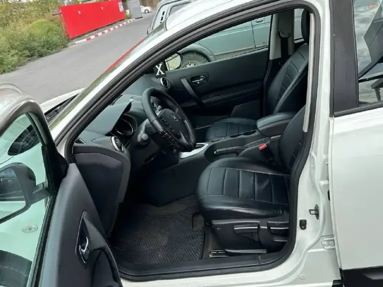 Nissan qashqai 2013 г. В идеальном состоянии бензин 2 л мотор 140 000 пробег зелёная автотека без дтп два собственника полностью обслужен расходники вовремя заменены датчики дождя датчик света каждая кнопочка в рабочем состоянии парк электроники 360 по кругу любой вид переоформления осмотр донецк калининский район звонит заранее так как работаю не всегда есть возможность показать номер для связи +7 909 430
33 27 Whatsapp и telegram номер феникс +7 (949)557-24-06 цена автомобиля 920 тыщ рублей
📞 Звоните: +7(949)5572406 - фотография - 7