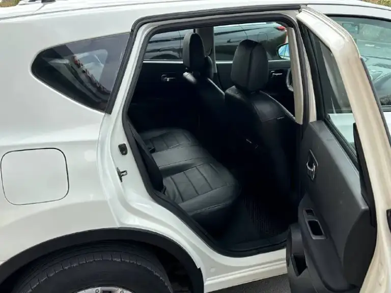 Nissan qashqai 2013 г. В идеальном состоянии бензин 2 л мотор 140 000 пробег зелёная автотека без дтп два собственника полностью обслужен расходники вовремя заменены датчики дождя датчик света каждая кнопочка в рабочем состоянии парк электроники 360 по кругу любой вид переоформления осмотр донецк калининский район звонит заранее так как работаю не всегда есть возможность показать номер для связи +7 909 430
33 27 Whatsapp и telegram номер феникс +7 (949)557-24-06 цена автомобиля 920 тыщ рублей
📞 Звоните: +7(949)5572406 - фотография - 9