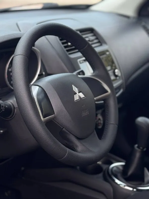 Тел. +79496447941
Продам mitsubishi asx 2015г. В идеальном состоянии! По автомобилю делать не чего не надо!! Готов ехать на любые проверки за ваш счёт!!!
Автомобиль в родном окрасе!
Авто без дтп!
Птс оригинал
Два владелец по птс!
Переоформление в мрэо
Комплектация
Двигатель 1.6 бензин
Привод передние
Коробка механика
Пробег 165т
Abs
Esp
Airbag
Бортовой компьютер
Подогрев сидений
Подогрев зеркал
Электро зеркала
Кондиционер, заправлен холодит!
4 Стеклоподъемника
Два ключа
Хорошая резина
Цена 1🍋120т. Р
Очень срочно торг !!
Возможно продажа в кредит
📲 Tg: артур
📞 Звоните: +7(949)6447941 - фотография - 7