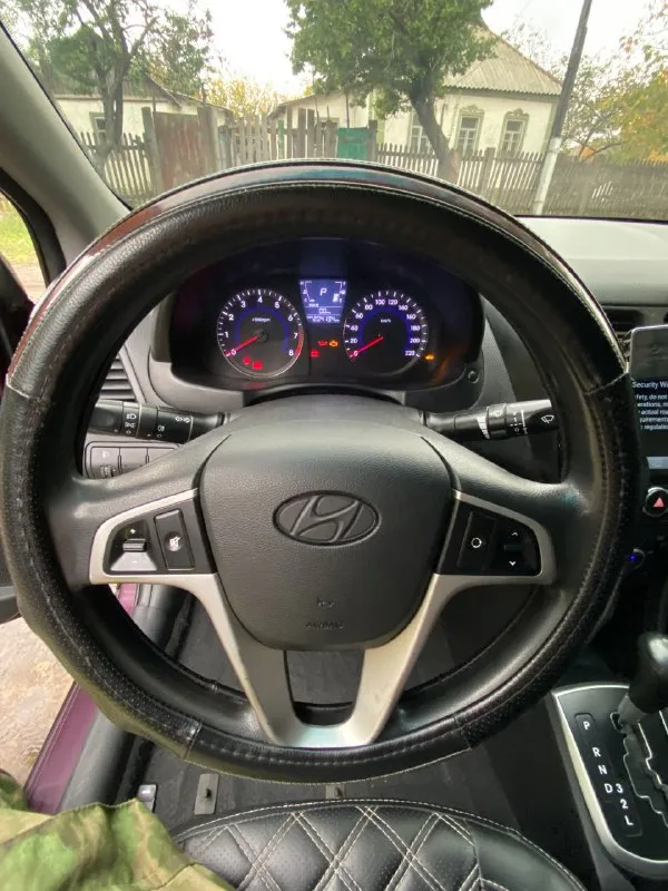 Hyundai solaris, 1.6 atm 2013 год, можно сказать 2014, дата выпуска 25.12.2014
Пробег 204.000
Идеальная автотека
3 Владельца
В хорошем техническом состоянии. Мотор работает отлично. Коробка в хорошем состоянии, не пинает, не буксует. Стоят два мафана, один процессорный в бардачке, второй в штатном месте, хорошие динамики, саб в багажнике с двумя усилками.
Стекла в круг завод.
По кузову, нужно подпаять бампера, выставить зазоры, и покрасить, рыжья гнили нет, кое где полез лак.
Вся машина в шумовиброизоляции.
Сделано раздвоение выхлопа.
Стоят 16 красивые диски, 4 колесо есть нужна резина

Цена 650.000₽ торг

Забронировать /купить

📞+79493685097 - фотография - 7