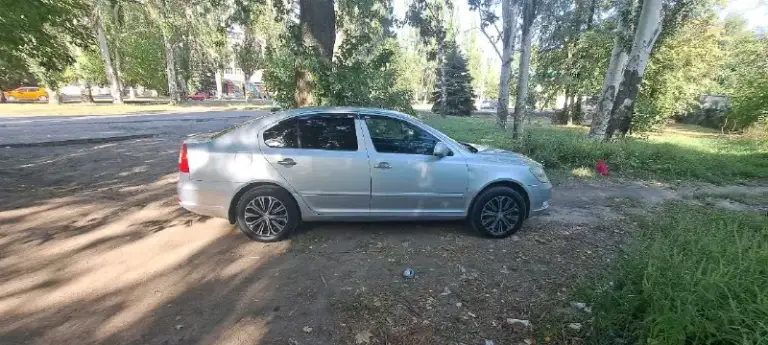 Skoda актавия а5
2010Г
Пробег 244тыс
1.8Т 720т. Руб
Обклеина в круг брони плёнкай.
Все вопросы по телефону
+79493595203
📞 Звоните: +7(949)3595203 - фотография - 3