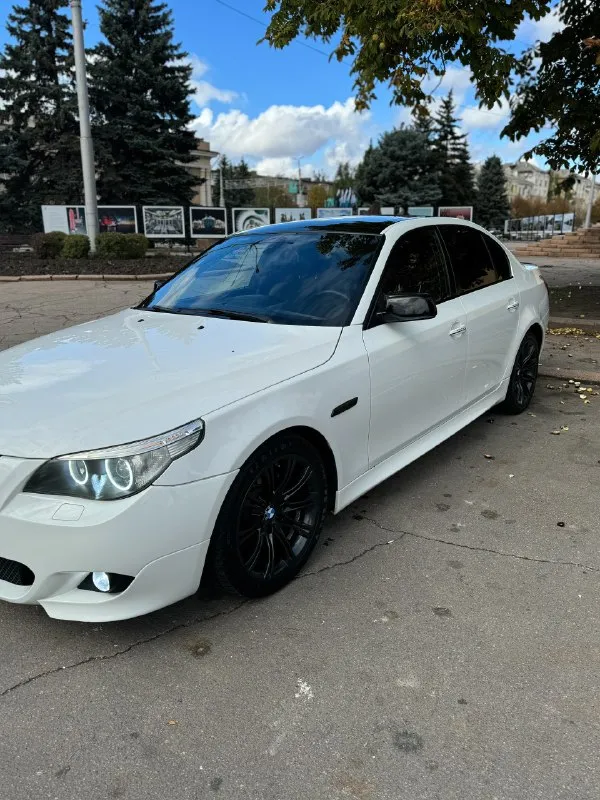 Bmw 5
3.0 Атмосферный
Пробег 207000 (оригинальный)
Машина в отличном состоянии, владею машиной 4 года, делать не чего не нужно, сел поехал, заводской м-пакет, была пригнана из японии.
Состояние кузова отличное ! 2 комплекта резины.
Цена: 1,3🍋
Телефон : +79493596231 telegram
📞 Звоните: +7(949)3596231 - фотография - 2