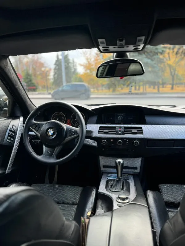 Bmw 5
3.0 Атмосферный
Пробег 207000 (оригинальный)
Машина в отличном состоянии, владею машиной 4 года, делать не чего не нужно, сел поехал, заводской м-пакет, была пригнана из японии.
Состояние кузова отличное ! 2 комплекта резины.
Цена: 1,3🍋
Телефон : +79493596231 telegram
📞 Звоните: +7(949)3596231 - фотография - 5