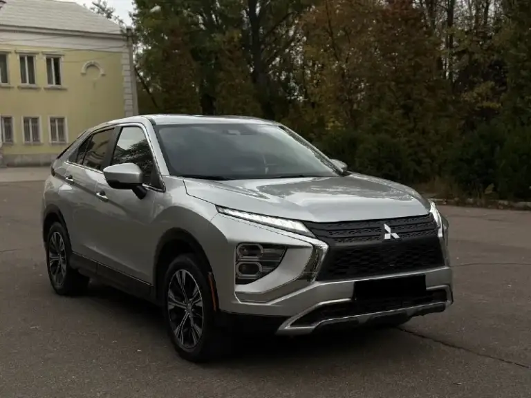 В продаже
Японская сборка mitsubishi eclipse cross
Цвет: серый металлик
Год выпуска: 2021/12 месяц (рестайлинг)
: 1.5 Бензин
Привод: подключаемый полный
Пробег: 66.000км
Предмаксимальная комплектация: se/sel
Состояние абсолютно нового автомобиля.
Стекла все родные, безопасность вся родная. Любые проверки на сто только приветствуются.
Без пробега по рф!
Есть все для комфортной езды:
-Все ассистенты помощи вождение
-Двух зонный климат-контроль
-Подогрев сидений
-Салон из алькантары
-Слепые зоны
-Камера заднего вида
-Full led оптика
-Apple carplay, android auto
-Датчик света / дождя / давление в шинах
-Электроскладывание зеркал
-Диски r18
-Autohold
И многое другое. .
Машина находится в макеевке.
Вы будете первым владельцем машины в рф.
Полностью расстоможена и готова к постановке на учет.
Весь пакет документов входит в стоимость автомобиля!!
Остальные вопросы по телефону или в сообщение
📞+79493090162 (Tg, whatsapp)
📞+79490020515 (Tg)
2.275.000Р 🎁
📞 Звоните: +7(949)3090162 - фотография - 1