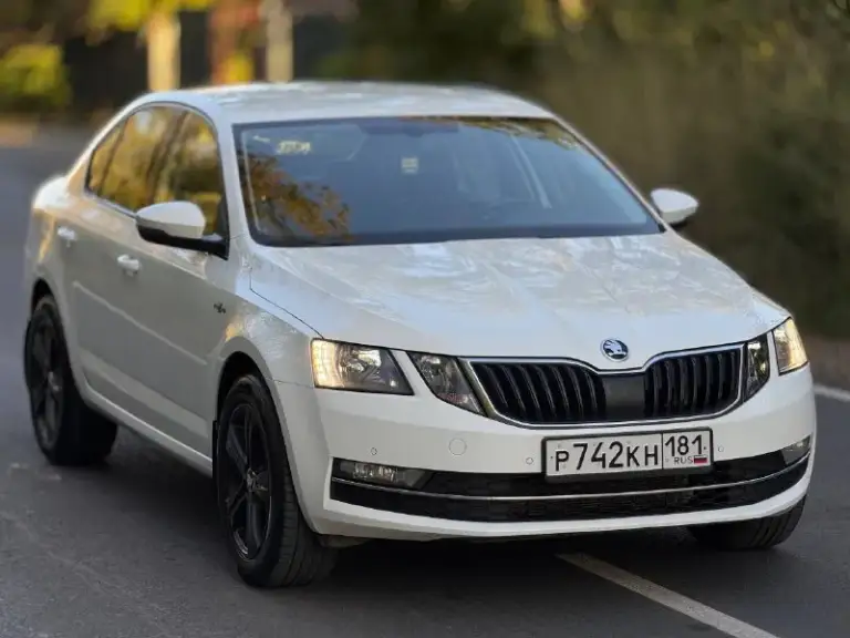 Skoda octavia a7
Двигатель 1.4 150лс *) коробка автомат
Комплектация hockey edition
Год выпуска 2020 я второй собственник
Состояние авто очень достойное
Не бита не крашена обслужена
Вложений не требует совсем
Любые проверки !!
Переоформление через мрэо
Цена 1.470.000 рублей
+79604484329
+7 (949) 864-32-64 - фотография - 2