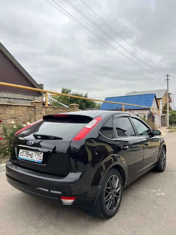 Продам ford focus 2
Год: 2007
Пробег: 234тыс
Двигатель 1.8 125лс по работе отлично(шепчет) без посторонних звуков! Не дымит не троит. По ходовой все отлично без вложений! Кузов в очень хорошем состоянии без гнили и тд, днище и пороги целые. В дтп не участвовал все силовые части заводские. Отличная комплектация, с подогревами, сидений, зеркал, лобового, бортовой компьютер, эл. Зеркала, проиивотуманные фары, эл. Рег фар, сигнализация с автозапуском, кондиционер холодит, печка греет! Центральный замок, 2 ключа, стоят 17 диски в отличном состоянии дорогу держит уверено, дисковые тормоза вкруг! Машина выглядит очень красиво! На данный момент вложений не требуеться все исправно работает!
Документы чистые без штрафов и запретов!
Торг
Цена: 590000
📍Мариуполь
📞+79496463727 - фотография - 3