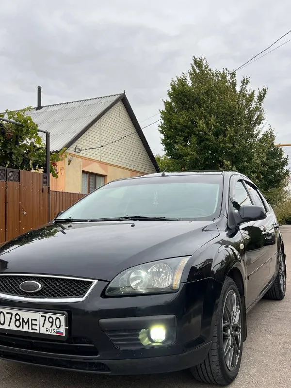 Продам ford focus 2
Год: 2007
Пробег: 234тыс
Двигатель 1.8 125лс по работе отлично(шепчет) без посторонних звуков! Не дымит не троит. По ходовой все отлично без вложений! Кузов в очень хорошем состоянии без гнили и тд, днище и пороги целые. В дтп не участвовал все силовые части заводские. Отличная комплектация, с подогревами, сидений, зеркал, лобового, бортовой компьютер, эл. Зеркала, проиивотуманные фары, эл. Рег фар, сигнализация с автозапуском, кондиционер холодит, печка греет! Центральный замок, 2 ключа, стоят 17 диски в отличном состоянии дорогу держит уверено, дисковые тормоза вкруг! Машина выглядит очень красиво! На данный момент вложений не требуеться все исправно работает!
Документы чистые без штрафов и запретов!
Торг
Цена: 590000
📍Мариуполь
📞+79496463727 - фотография - 5