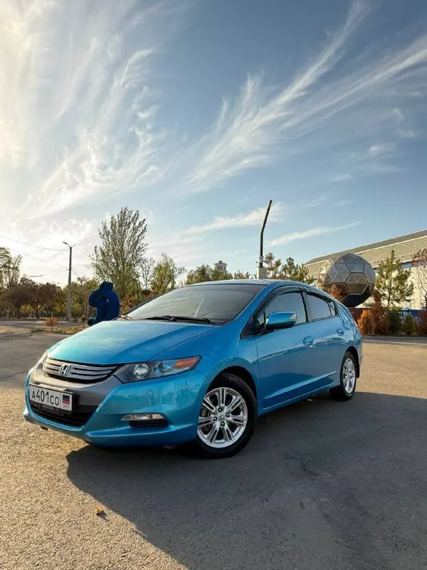 Honda insight 2009 год
1.3 Гибрид
Автомобиль в очень хорошем состоянии, климат контроль, круиз контроль, линзованнай оптика и др.
Авто в очень хорошем состоянии по кузову, не видело ни одной зимы
Мотор и коробка работают отлично, батарея 100 процентов
Подвеска сбитая, работает четко и бесшумно
Родной пробег 170тыс. Км
Документы чистые, вы будете первым хозяином в рф
Цена 890
Все вопросы по телефону +79494010811 - фотография - 2