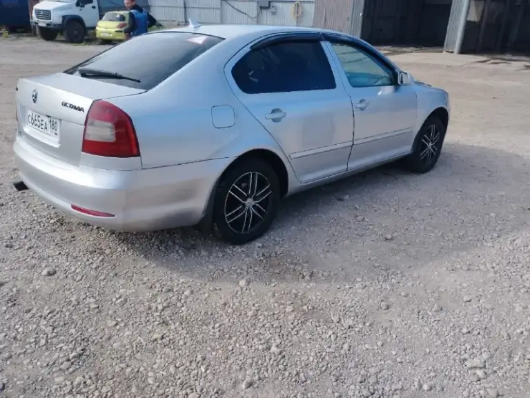 Продам! Skoda а5. 2009 года. Двигатель 1.4 бензин, без турбины.
Коробка механика. Обслуживалась машина своевременно. На ходу каждый день. Экономичный, надежный и очень резвый мотор! Салон чистый и ухоженный!
Цена 650000 торг
Г. Енакиево
+79493292747
📞 Звоните: +7(949)3292747 - фотография - 1