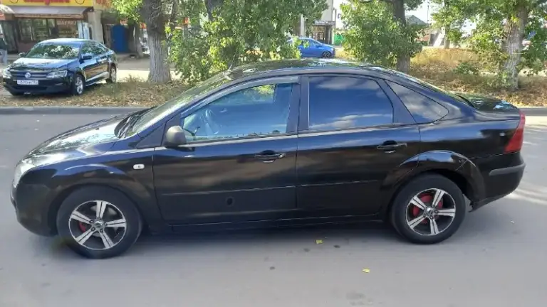 Продам ford focus2 м1.6.механика, 2006 г. Я собственник!!!
Автомобиль полностью обслужен!!! Автомобиль в хорошем состояни не дымит работает как часики, масло не расходует!!! Кпп работает на все 💯 так как надо!!! Ходовая часть в идеале не стучит не хрустит и не бьёт!!! По кузову всё отлично гнили нет!!! Днище в отличном состоянии, пороги в идеальном состоянии!!!салон чистый опрятный и не прокуренный!!!комплекте зимняя резина в придачу!!! Документы кристально чистые, штрафов нет, обременений нет!!! На учёт встанет без проблем!!! Цена 475т!!! 89009519258
📞 Звоните: +7(900)9519258 - фотография - 3