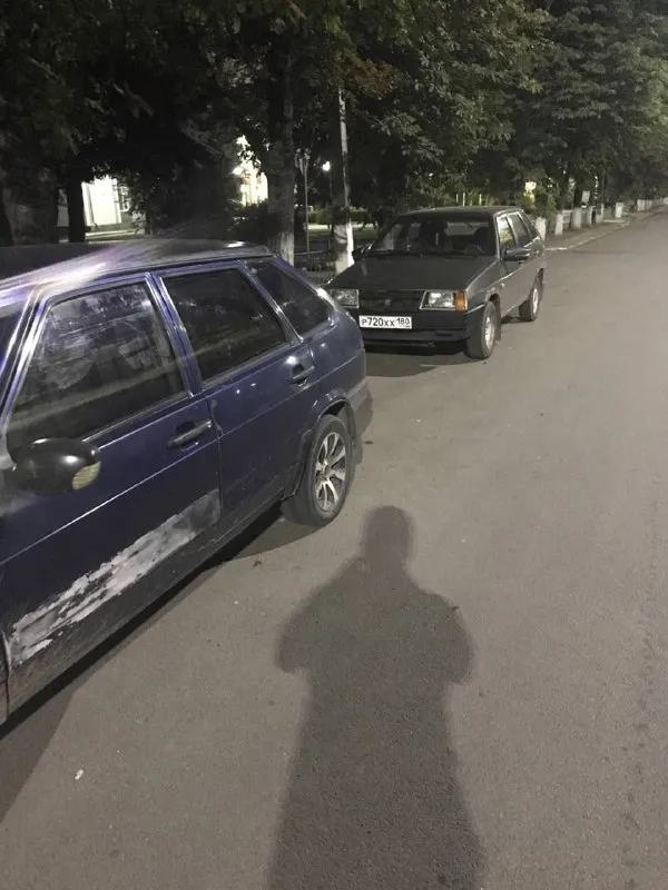Продаётся ваз-21093 1995 г. В.
Карбюратор, 1.5
Грз: к444к* 180
Продажа вместе, понимаю, что заинтересует не машина))
Критично не бита (зацепили крыло, вмятина), но крашена. Не гнилая (пороги перевареные, обработаны антикором)
Тяга у мотора хорошая, слегка поддымливает
Коробка на 4+, короткоходная кулиса
Трамблер, бронепровода, масла-фильтра, ремень грм, помпа, коммутатор новые.
Есть нюансы по лкп, очень желательна перекраска
Передние стеклоподъемники, передние сиденья от форд транзит.
В придачу отдам ряд запчастей, если нужно.
Стоимость "комплекта" 500.000 р, реальному покупателю реальный торг. Учёт постоянный, не пятилетка, с перевесом проблем не возникнет. "деребаном" не продаётся, только вместе.
Продаётся пока есть в продаже интересующий автомобиль. Связь в личных сообщениях.
Всем спасибо за внимание и хорошего дня!

+79490692599
Но предпочтительна связь в телеграм - фотография - 10