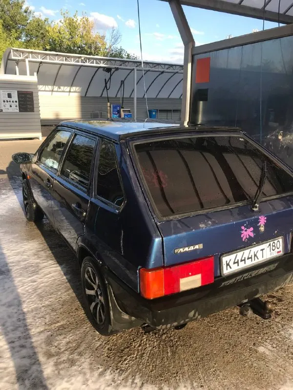 Продаётся ваз-21093 1995 г. В.
Карбюратор, 1.5
Грз: к444к* 180
Продажа вместе, понимаю, что заинтересует не машина))
Критично не бита (зацепили крыло, вмятина), но крашена. Не гнилая (пороги перевареные, обработаны антикором)
Тяга у мотора хорошая, слегка поддымливает
Коробка на 4+, короткоходная кулиса
Трамблер, бронепровода, масла-фильтра, ремень грм, помпа, коммутатор новые.
Есть нюансы по лкп, очень желательна перекраска
Передние стеклоподъемники, передние сиденья от форд транзит.
В придачу отдам ряд запчастей, если нужно.
Стоимость "комплекта" 500.000 р, реальному покупателю реальный торг. Учёт постоянный, не пятилетка, с перевесом проблем не возникнет. "деребаном" не продаётся, только вместе.
Продаётся пока есть в продаже интересующий автомобиль. Связь в личных сообщениях.
Всем спасибо за внимание и хорошего дня!

+79490692599
Но предпочтительна связь в телеграм - фотография - 8