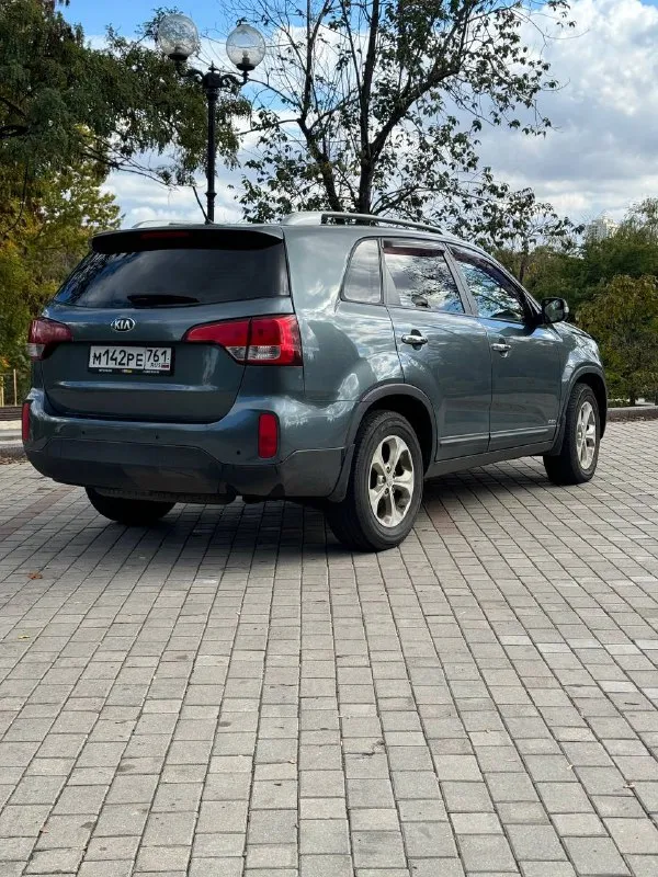 Sorento xm (2рест)
2012Г
Пробег: 191.652
2.2 Дизель (197л/с)
Автомат
Продам живой соренто 2 хозяина, пробег реальный, весь в родной краске кроме крышки багажника (ничего критичного). Турбина сухая, обслужена, полный привод работает, масло не расходует, в комплекте отдам новые тормозные диски, колодки в круг.
Машина на учете на мне, я собственник
Цена: 1.780 торг приветствуется, обмен с моей доплатой на соренто 23г
+79494959873 - фотография - 6