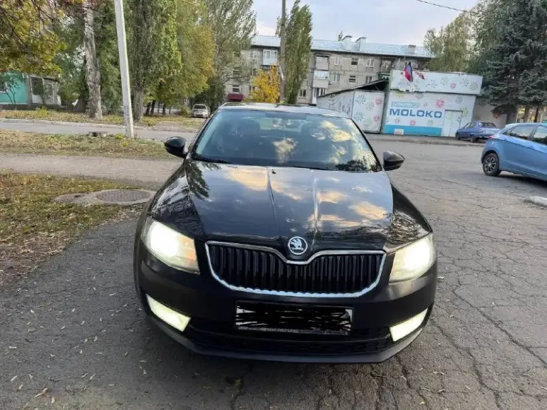 Продам skoda a7 2016 года.
Двигатель 1.4 150 л. С.
Масло от замены до замены,
7 Ступенчатая роботизированная коробка.
За машиной ухаживали своевременно производился ремонт,
На капоте бампере и фарах броне плёнка, моторное масло меняется каждые 5000-6000 км, очень хороший свет комфортно ехать в темное время суток, всё работает, вложений не требует.
Сигнализация starline с автозапуском.
1 🍋 450. Торг уместен
+79494541552

📞 Звоните: +7(949)4541552 - фотография - 3