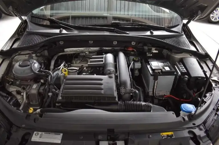 Продам skoda a7 2016 года.
Двигатель 1.4 150 л. С.
Масло от замены до замены,
7 Ступенчатая роботизированная коробка.
За машиной ухаживали своевременно производился ремонт,
На капоте бампере и фарах броне плёнка, моторное масло меняется каждые 5000-6000 км, очень хороший свет комфортно ехать в темное время суток, всё работает, вложений не требует.
Сигнализация starline с автозапуском.
1 🍋 450. Торг уместен
+79494541552

📞 Звоните: +7(949)4541552 - фотография - 8