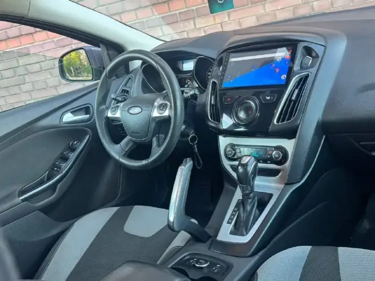 Продам ford focus 3, в отличном состоянии!, 2014 года выпуска, пробег 180.000, двигатель 1.6 125л. С, коробка: автомат 6-ст, авто без дтп!, в родном окрасе, автомобиль ухожен и обсулежен, за авто не стыдно, ходовая часть не стучит, не гремит и т. Д, мотор работает отлично, без посторонних звуков, коробка переключает мягко и плавно, без задержек, работает абсолютно всё от а до я.
Максимальная комплектация: климат контроль, круиз контроль, складывание зеркал, мультируль, 4-эл стеклоподъёмника, подогрев передних сидений, электро привод зеркал, обогрев зеркал, датчик света и дождя, бортовой компьютер, линзованая оптика, противотуманные фары, обогрев лобового, обогрев заднего стекла, мультимедиа с хорошим звуком, парктроники, имеется в машине есть абсолютно все для удобной езды.
По документам кристально чистая, любой вид оформления.
Цена 850.000 возможен торг реальному покупателю! Все остальные вопросы по телефону +7
📞 Звоните: +7(949)6209974 - фотография - 6