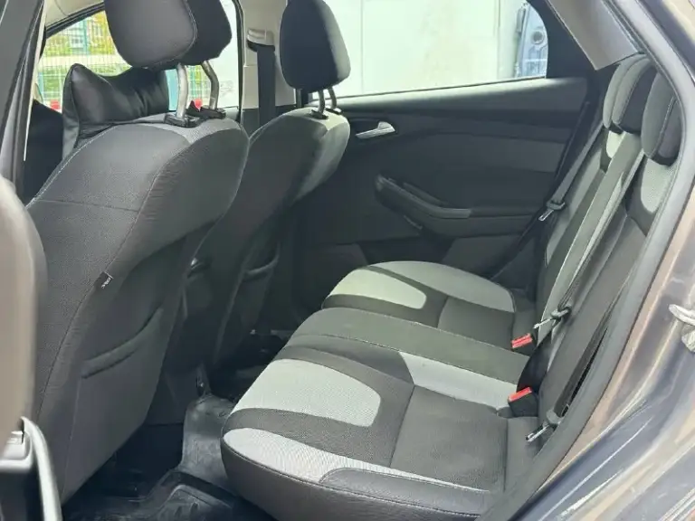 Продам ford focus 3, в отличном состоянии!, 2014 года выпуска, пробег 180.000, двигатель 1.6 125л. С, коробка: автомат 6-ст, авто без дтп!, в родном окрасе, автомобиль ухожен и обсулежен, за авто не стыдно, ходовая часть не стучит, не гремит и т. Д, мотор работает отлично, без посторонних звуков, коробка переключает мягко и плавно, без задержек, работает абсолютно всё от а до я.
Максимальная комплектация: климат контроль, круиз контроль, складывание зеркал, мультируль, 4-эл стеклоподъёмника, подогрев передних сидений, электро привод зеркал, обогрев зеркал, датчик света и дождя, бортовой компьютер, линзованая оптика, противотуманные фары, обогрев лобового, обогрев заднего стекла, мультимедиа с хорошим звуком, парктроники, имеется в машине есть абсолютно все для удобной езды.
По документам кристально чистая, любой вид оформления.
Цена 850.000 возможен торг реальному покупателю! Все остальные вопросы по телефону +7
📞 Звоните: +7(949)6209974 - фотография - 8