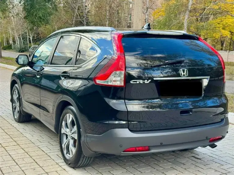 Honda cr-v официал
2013 Год выпуска
4Wd полный привод
Двигатель 2.0 бензин
Коробка автомат
Пробег 165 тыс. Км
Авто в хорошем состоянии,
Бережная эксплуатация с 2014 года
Машина вся в заводском окрасе 1000%
Готов на любые проверки с вашей стороны !
Хорошая комплектация,
Роздельный климат-контроль,
Круиз -контроль,
Датчики света и дождя,
Подогревы сидений зеркал,
Многофункциональная магнито android
Камера заднего вида
И т. Д.
Продажа с полным переоформлением в мрэо
Г. Донецк
Цена 1.625тыс. ₽
Звоните остальное по
+79494006792
📲 Tg: r. B
📞 Звоните: +7(949)4006792 - фотография - 2