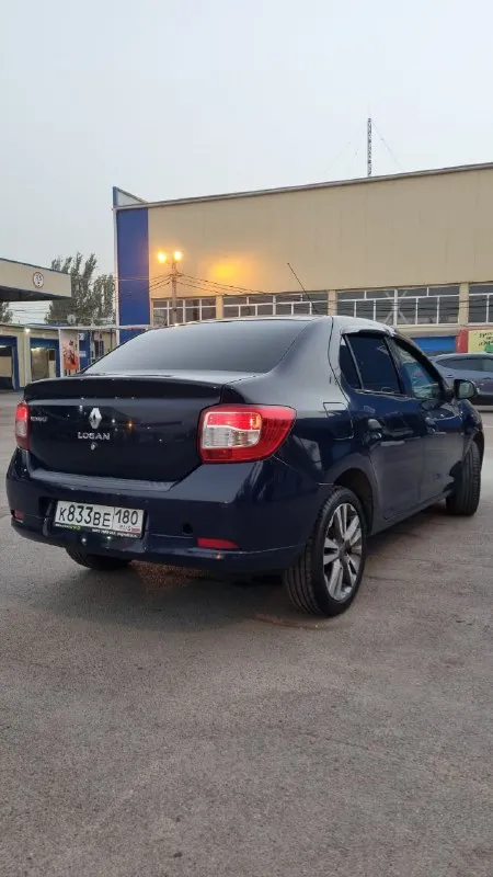 Продам renault логан 1,5 дизель 2014 года. Пробег 175000 км.
Я второй хозяин по птс
Состояние отличное, 2 ключа, сервисная книга.
Тянет, масло не жрёт. Коробка работает хорошо, не хрустит ничего.
Электроусилитель руля.
Кондиционер заправлен, морозит.
Кузов оцинкованный. Незачуханный.
Вся в родном окрасе. Без гнили, дыр и коррозии. Нет ни одного рыжика. Дно в отличном состоянии.
Опрятный салон, никакие умельцы машину не ковыряли.
По электрике работает каждая кнопка.
Родная мультимедиа с блютуз. Стекла все родные 2014г.
Свежая тонировка.
Стоят 17 легкосплавные диски, с хорошей резиной.
Расход трасса 3,5 -4л.
Цена 715 тыс. Руб. Торг.
Новоазовск
+79493136067 (Если нет связи звоните/пишите в телеграмм)
📲 Tg: @tatyanadeleeva2022
📞 Звоните: +7(949)3136067 - фотография - 1