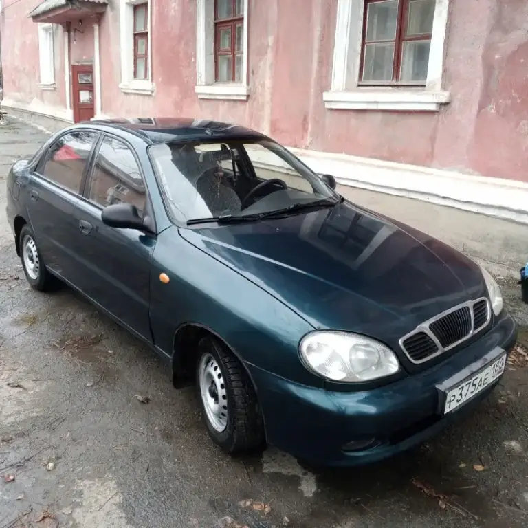 Продам свой автомобиль с полным переоформлением.
Fso lanos 2006. Пробег 189700.местая донецкая в очень хорошем состоянии. Кузов без вложений ❗ варить и красить не надо. Обработан и проклеен шумо-виброизоляцией
.Двигатель 1.5 работает отлично на бензине и газ-евро4, вписан в техпаспорт. Замена масла xado🛢️ каждые 7000км. Кпп 5 ступка работает исправно 👍 по ходовой новые передние стойки, поворотные кулаки, опорные подшипники усиленные sevi. Ступичные подшипники корея iljin. Выхлопная система polmostow-лучшая из предложенных 👍.
Весной 2024 установлена новая система кондиционера с новыми радиаторами и испарителем, заодно заменил радиатор печки и проклеил блок климата-зимой и летом вентилятор на 1 положении 😉.
В салоне перетянут руль(регулируются по высоте), сиденья в кожу, дверные карты, подлокотник, потолок и стойки
Установлен яркий свет, туманки. Магнитола процессорная-звук отличный😎авто на новой зимней резине, летние колёса отдам новому хозяину
Сделано многое, всего не вспомню уже.
350000₽
+79493760850 Донецк - фотография - 1