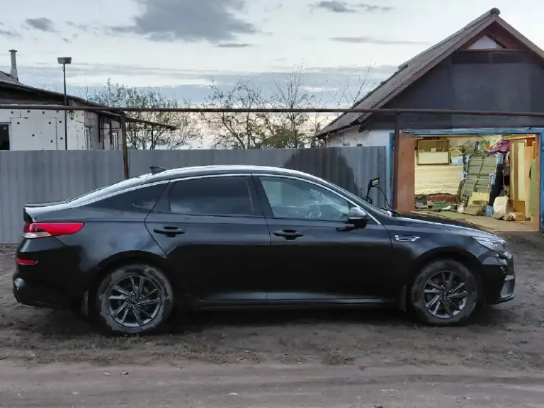 Kia оптима 4 поколение рестайлинг 2019 г 2.0 бензин атмосферный на 150 л. С.
Комплектация "comfort".
2 Хозяина
Пробег 284000 км
Двигатель - сvvl
Коробка автомат - aisin
Вся оптика освещения спереди - bi led
Все агрегаты работают исправно.
Вложений не требует.
Авто находится в г. Перевальск, луганская область.
Цена 1.250.000 руб
79595727085 / 79117773798 (Телега/ватсап)
📞 Звоните: +7(959)5727085 - фотография - 5