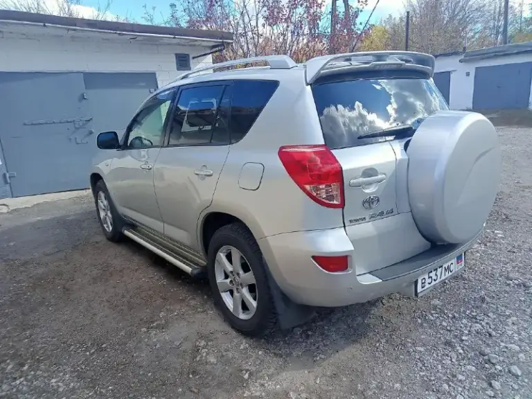 В продаже легенда японского автопрома
● Toyota rav 4
● Год выпуска: 2008
● Пробег: 87 000 км
● Двигатель 2,0 бензин
● Aкпп автомат
● Автомобиль официал, куплен в салоне донецка. Кузов весь в родном окрасе, двигатель, коробка, ходовая часть на отлично. Один владелец за всю историю, сервисная книжка, любые проверки за ваш счёт.
● Цена: 1 650 000 рублей
● Место осмотра: донецк
● Контактный телефон: +7(949)-381-97-61 пишите, звоните, всегда договоримся
📲 Tg: ren
📞 Звоните: +7(949)3819761 - фотография - 3