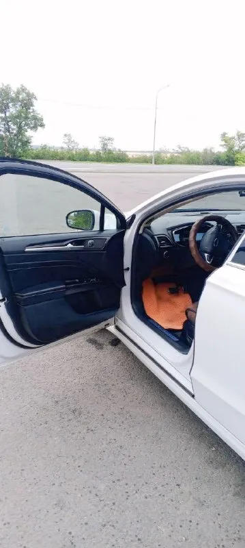 Продам ford fusion 2017 года. 2-х литровый мотор экобуст с турбиной с акпп. Комплектация titanium. Пробег 106 тыс. Км. Замена масла каждые 6000-6500 км. Лью только liqui moly 5w30.  В машине есть все для комфортной езды!
- Автозапуск с ключа
- Бесключевой доступ на всех дверях
- Система стар-стоп
- Штатная навигация и шикарная музыка
- Кожаный салон в прекрасном состоянии
- Акпп шайба и спорт режим
-Мульти руль
- Датчик света, оптика супер, дхо
- Подрулевые лепестки
- Подсветка салона цвет можно выбрать по вкусу.
-Электрические передние сидения
- Память водительского сидения
- Стеклоподъемники все автоматические
- Android auto apple carplay
- 2-Х зонный климат контроль холодит на отлично и подлокотник с охлаждением
- Круиз контроль
- Датчик давления в шинах
- Система удобный доступ в авто
- Кодовый замок на двери
- Подогрев сидений
Машина очень комфортная и динамичная. В комплекте отдам  зимнюю  резина проехала один сезон.
Цена 1860000 рублей. Торг уместен
Маши
📞 Звоните: +7(959)5360463 - фотография - 5