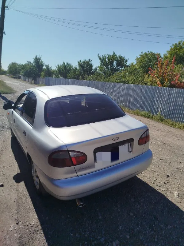 Породам daewoo lanos 1.5с кондером.2008г. Пробег 153500км. Стоит на днр учете. Документы в порядке. Стоит сигнализация, хорошая музыка, салон ухоженный. Двигатель, коробка, ходовая в хорошем состоянии. Требуется ремонт днища кузова. (вырвало стакан заднего амортизатора) времени заниматься авто нет, продаю как есть. Авто передвигается своим ходом. Цена:180000₽. Торг. Донецк, пролетарский р.
Цена: 180000 руб.
📲 Tg: вячеслав,
📞 Звоните: +79498184730 - фотография - 2