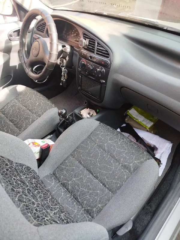 Породам daewoo lanos 1.5с кондером.2008г. Пробег 153500км. Стоит на днр учете. Документы в порядке. Стоит сигнализация, хорошая музыка, салон ухоженный. Двигатель, коробка, ходовая в хорошем состоянии. Требуется ремонт днища кузова. (вырвало стакан заднего амортизатора) времени заниматься авто нет, продаю как есть. Авто передвигается своим ходом. Цена:180000₽. Торг. Донецк, пролетарский р.
Цена: 180000 руб.
📲 Tg: вячеслав,
📞 Звоните: +79498184730 - фотография - 7