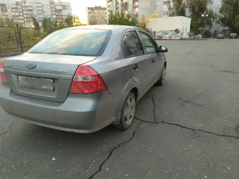 Продам aveo 2007 год.
Пробег 372000.
Мотор делал, ходовая в порядке. По кузову надо заниматься.

Цена 280000р.

Тел. +7 949 379 29 82 - фотография - 5