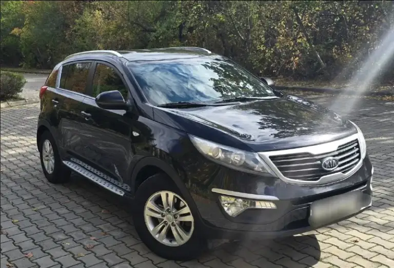 Продам kia sportage 2012г. 2.0 бензин. Кузов в родной краске, стекла включая лобовое оригинал! Родной пробег 200т. Км. Мотор 30т. Назад делался! Салон без повреждений, по электрики все работает в штатном режиме, масло в двс и акпп заменено! Комплектация: подогрев лобового и заднего стекла, кондиционер, мульти руль, датчик света и дождя, камера заднего вида, навигация и тд. За автомобиль не стыдно! Приезжайте смотрите будете очень довольны покупкой! Так же возможен обмен. Документы в полном порядке.
Цена 🎁 1.240 торг
Тел. +79494081860
Донецк
👤
📞 Звоните: +7(949)4081860 - фотография - 1
