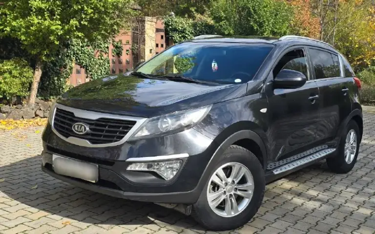 Продам kia sportage 2012г. 2.0 бензин. Кузов в родной краске, стекла включая лобовое оригинал! Родной пробег 200т. Км. Мотор 30т. Назад делался! Салон без повреждений, по электрики все работает в штатном режиме, масло в двс и акпп заменено! Комплектация: подогрев лобового и заднего стекла, кондиционер, мульти руль, датчик света и дождя, камера заднего вида, навигация и тд. За автомобиль не стыдно! Приезжайте смотрите будете очень довольны покупкой! Так же возможен обмен. Документы в полном порядке.
Цена 🎁 1.240 торг
Тел. +79494081860
Донецк
👤
📞 Звоните: +7(949)4081860 - фотография - 2