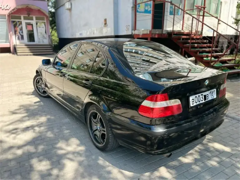 Продаю bmw 3 серии e46 по-настощему в редком для наших дней состоянии. Машина вся в родном окраске, не битая, кузов покрыт керамикой в два слоя.
2 Ключа. Пробег — 126 000 км.
1.8, Механика.
Зимой не эксплуатируется.
Комплектация: люк, климат-контроль, полный электропакет, электрозеркала с подогревом, оригинальные литые диски bmw 68 стиль, родные стёкла по кругу.
Машина в стоке, всё в оригинале.
Я собственник более 3 лет.
Цена: 780 000 руб. (торг у капота) в таком состоянии — найти сложно, с продажей не спешу, так как это не основной автомобиль.
Продажа с номером обсуждается.
Все вопросы по телефону +79595671996
📞 Звоните: +7(959)5671996 - фотография - 9