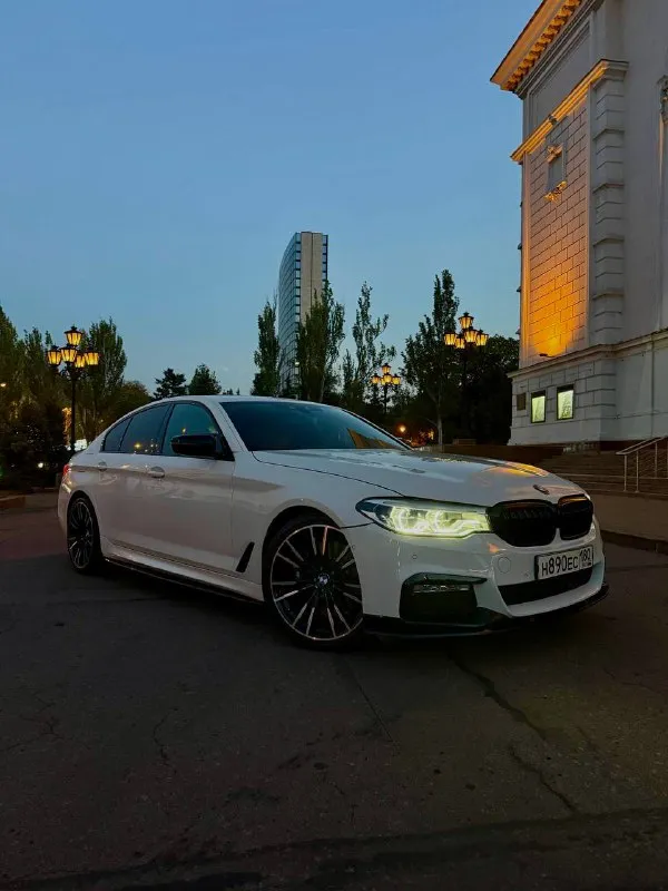 Bmw g30 540 xdrive
04 Месяц 2020 года.
Привод: полный
Двигатель: 3.0 b58 st2 + 500 л. С (кому не нужно, можно отшить в сток, была куплена мною mxd лицензия вместе с адаптером. )
2 Комплекта колес ( зима новая проехала тыс 5 от силы)
Самый надежный мотор b58 масло менял каждые 5тыс, за этот промежуток всегда был уровень.
Комплектация m-sport pro:
Музыка harman cardon, старт-стоп, проекция, бесключевой доступ на всех дверях, возможность открытия/закрытия багажника с кнопки, а также система hands-free(ногой), люк обслуженный, туманки, системы android auto, apple carplay, комфортные сидения с подогревом, а так же множеством регулировок, черный потолок, и многое др.
На автомобиле полный м-пакет и заводские м-тормоза, спортивная выхлопная система atm возможностью регулирования с пульта (тише/громче).
Цена 4.600.000
Макеевка
+7 949 456 86 29 - фотография - 1