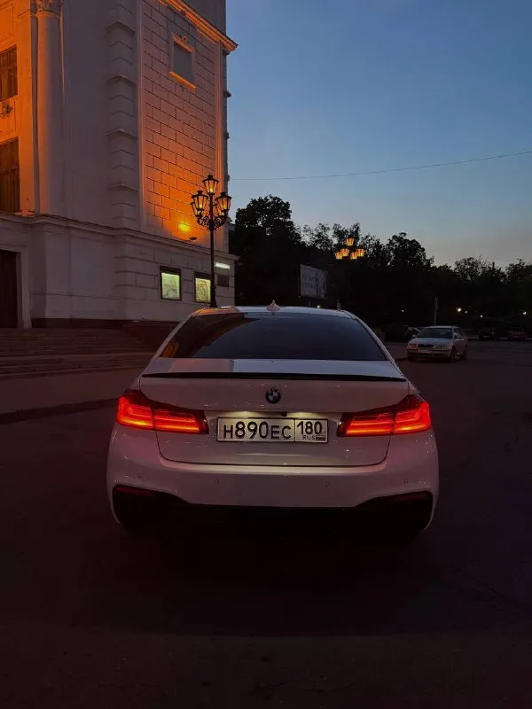Bmw g30 540 xdrive
04 Месяц 2020 года.
Привод: полный
Двигатель: 3.0 b58 st2 + 500 л. С (кому не нужно, можно отшить в сток, была куплена мною mxd лицензия вместе с адаптером. )
2 Комплекта колес ( зима новая проехала тыс 5 от силы)
Самый надежный мотор b58 масло менял каждые 5тыс, за этот промежуток всегда был уровень.
Комплектация m-sport pro:
Музыка harman cardon, старт-стоп, проекция, бесключевой доступ на всех дверях, возможность открытия/закрытия багажника с кнопки, а также система hands-free(ногой), люк обслуженный, туманки, системы android auto, apple carplay, комфортные сидения с подогревом, а так же множеством регулировок, черный потолок, и многое др.
На автомобиле полный м-пакет и заводские м-тормоза, спортивная выхлопная система atm возможностью регулирования с пульта (тише/громче).
Цена 4.600.000
Макеевка
+7 949 456 86 29 - фотография - 7