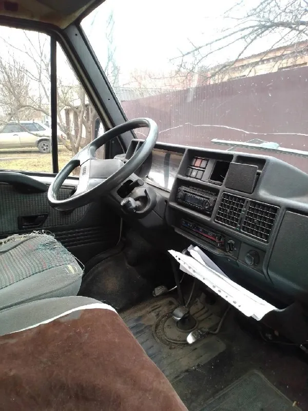 Срочно продам микроавтобус fiat ducato грузопассажир,1993 г, объем 2,5 турбо , передний привод, коробка передач тяговая, усиленные ресоры, свежий акб, сухое хранение. Сел и поехал. По цене дороворимся. Сорочная продажа!!!!!
Игорь ±7959 1481390
📞 Звоните: +7(959)1481390 - фотография - 3