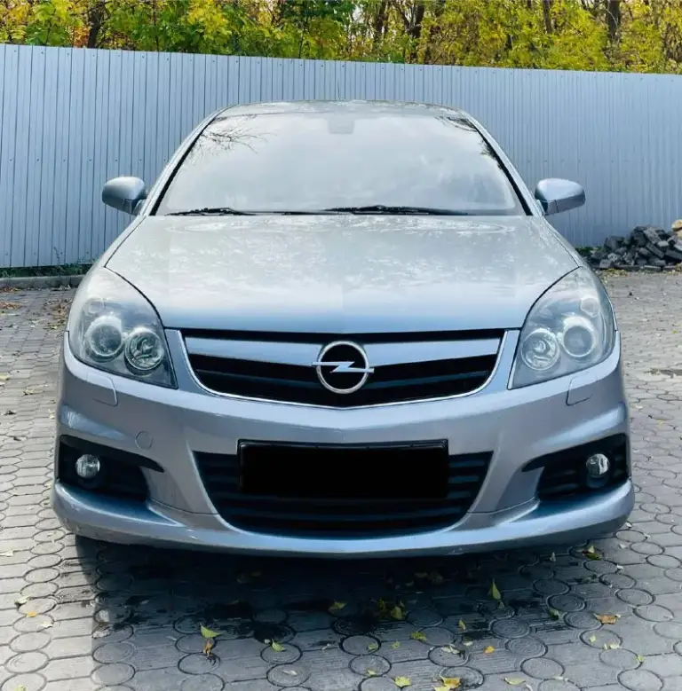 К вашему вниманию всеми любимый лучший !
Opel vectra c рестайлинг в заводском обвесе !
В идеальном состоянии, весь обслуженный ! Эксплуатация с 2007 года выпуска ухоженный
С родным пробегом
230 Км. Родной !
Мотор 1.8 лучший в линейки опель бензин !
Коробка механика работает идеально ! Ходовая вся обслужена вся новая !
В автомобиле работает абсолютно все ! Вложений не требует абсолютно !
В дтп не участвовал весь в оригинале
Максимальная комплектация максимальная

Заводской обвес opc laine -
Ксенон ближний дальний -
Климат контроль -
Комбинированный кожаный салон -
Бортовой компьютер большой монитор -
Датчик дождя также света -
Полный эл. Пакет -
Мульти руль -
Круиз контроль -
Климат контроль -
Дорогая резина лето -
Титановые диски красивые -
И многое другое
Цена : 685:000 тыс рублей
Очень срочно очень
Таких автомобилей действительно единицы
Осталось не много
Обслужен от и до
Кто действительно заинтересован хорошим авто звоните приезжайте
На осмотр покупайте
Звоните по номеру телефона +79493969855 - фотография - 2