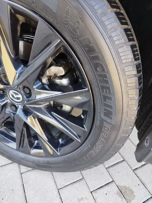 Супер редкая комплектация 2.5 turbo skyactive g(расход трасса 8.7 город 9.5), в кузове black carbon edition, авто японской сборки, максимальной комплектации, есть все диски 19"(black edition), два ключа, на зимней резины micheline, бес ключевой доступ, датчики мертвых зон, люк система курсовой устойчивости esp, акустическая мультимедиа bose ( с оригинальным сабвуфер), активный радар, полный электронный привод, салон черная кожа, красная строчка, руль и дверные карты черная кожа и карбоновые оригинальные вставки, планшетный монитор нового поколения, оригинальный коврики mazda в салоне и в багажнике, датчик света(с системой автоматического переключения дальний/ближний), люк, электро ручник с функцией автоматического снятия, датчик дождя, задняя крышка багажника с приводом, авто обслужено, масла фильтра поменял!авто без косяков, вложений не требует, сел и поехал!3100000руб. Торг. +79494901338
📲 Tg: олег
📞 Звоните: +7(949)4901338 - фотография - 10